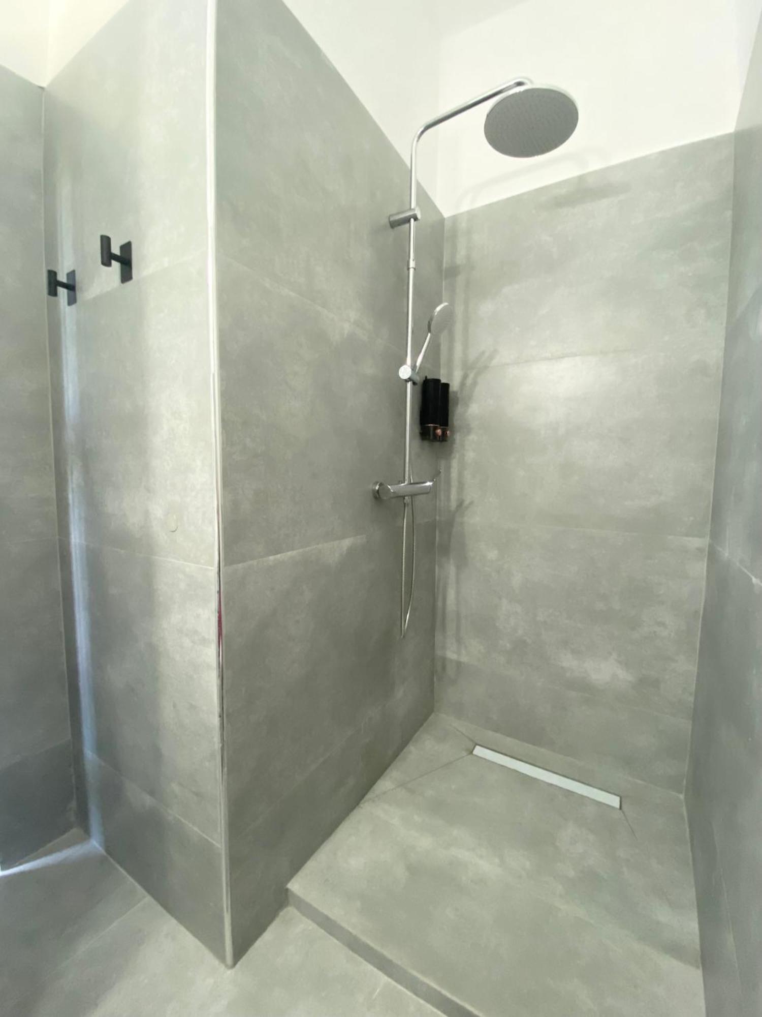 Navy Apartment With Mountain View &Private Parking Βάτος Εξωτερικό φωτογραφία