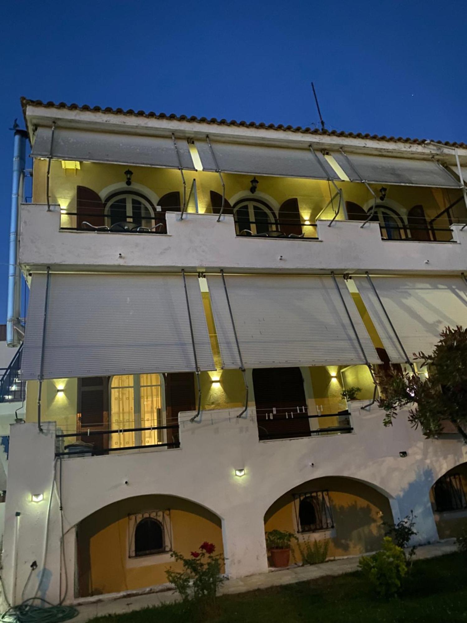 Navy Apartment With Mountain View &Private Parking Βάτος Εξωτερικό φωτογραφία
