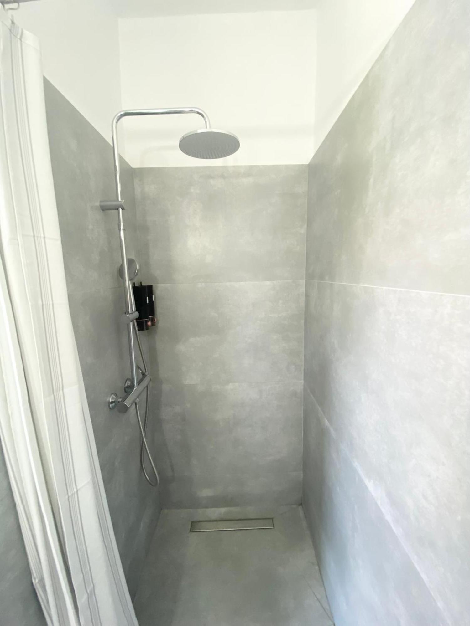 Navy Apartment With Mountain View &Private Parking Βάτος Εξωτερικό φωτογραφία